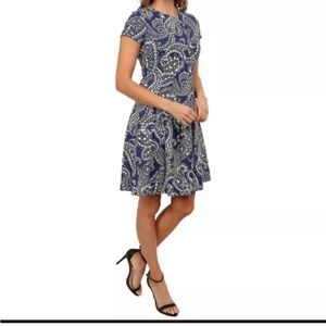 MICHAEL KORS Size 12 Pleated Blue White paisley print Dress Short Sleeve